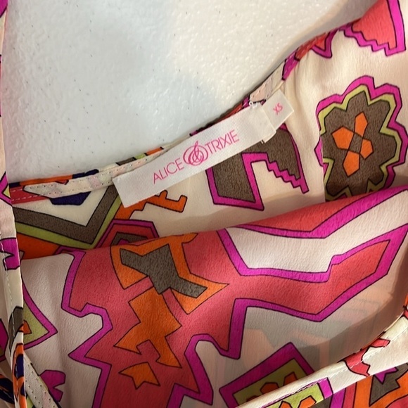 Alice and Trixie Silk Aztec Print Halter Neck T Back Mini Dress Sz XS - Picture 3 of 9